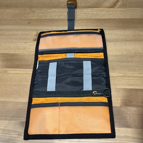 Lowepro gear wrap cable - gear, up